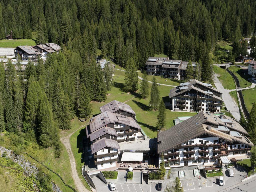 Апартаменты Centro Thule - Genziana Сельва-ди-Кадоре Экстерьер фото